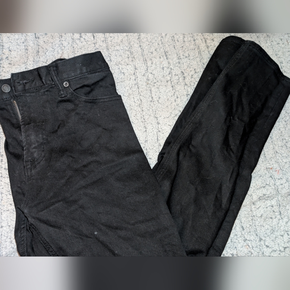 Old Navy Relaxed Slim Taper Black Jeans